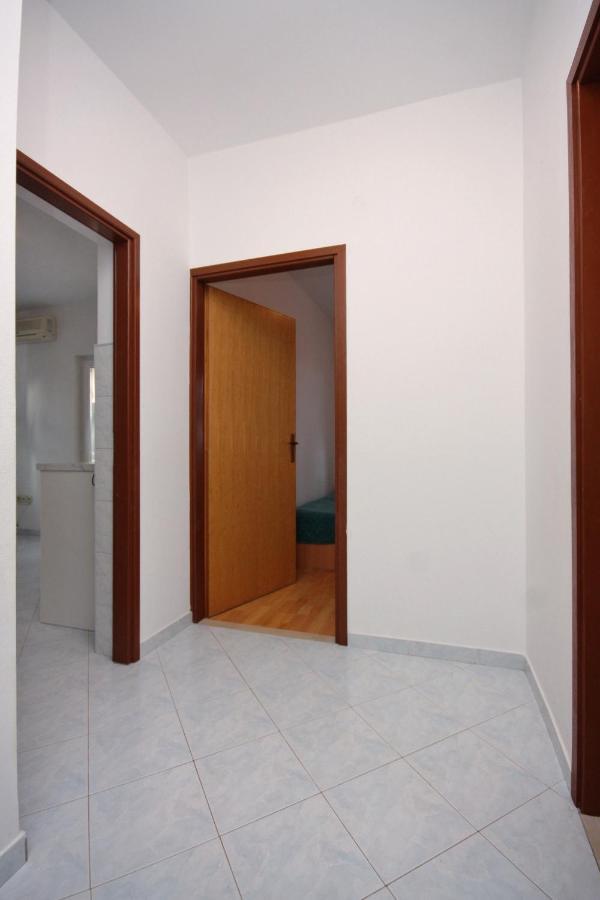 Apartments By The Sea Vrsi - Mulo, Zadar - 5951 Luaran gambar