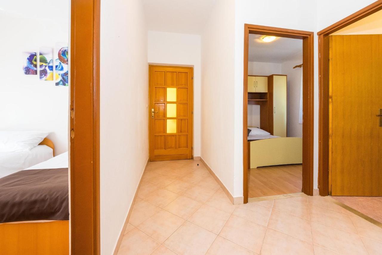 Apartments By The Sea Vrsi - Mulo, Zadar - 5951 Luaran gambar